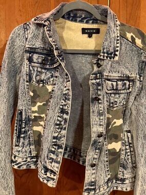 Women's Acid-Wash Denim Jacket with Green Camo Panels